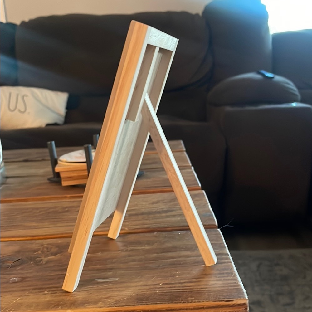 Heart Design Mini Easel - Picture 2 of 2